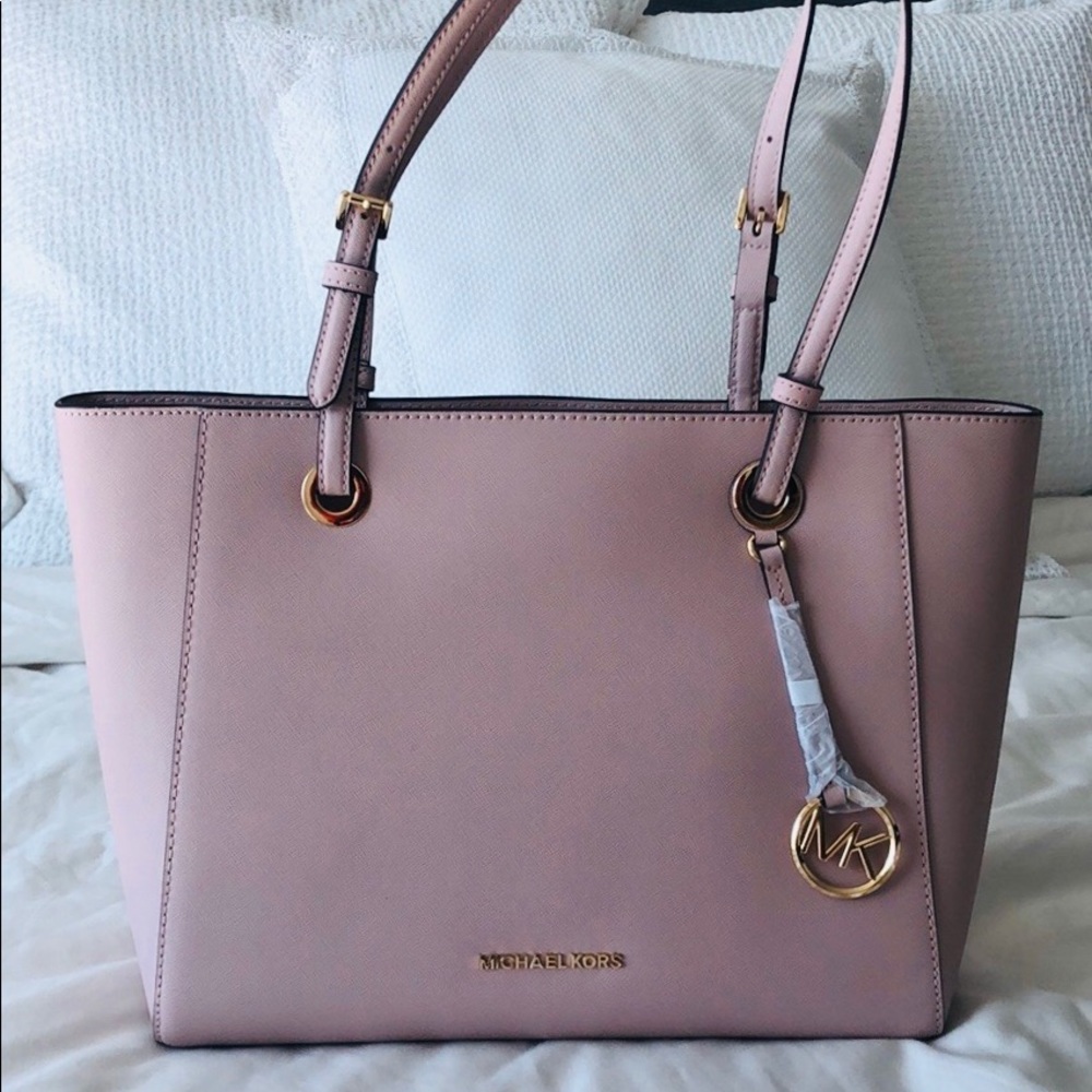 New Michael Kors Purse